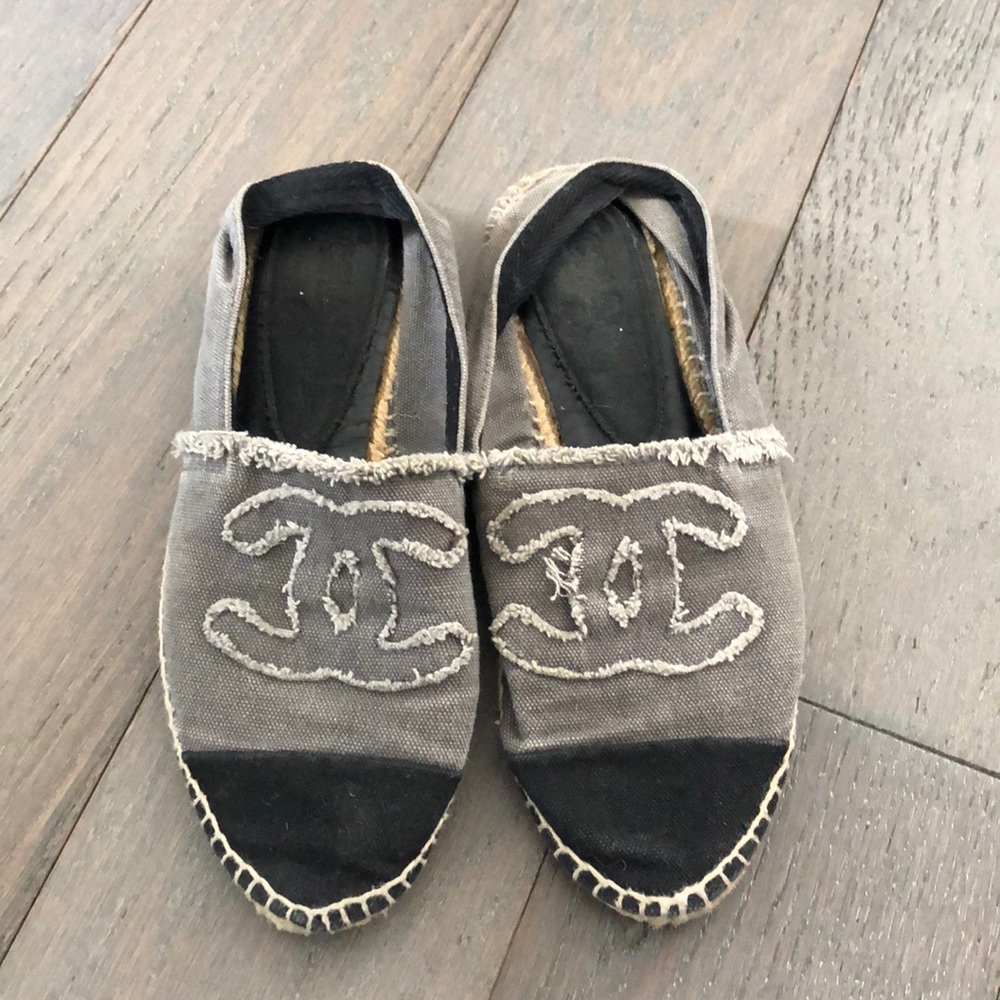 CHANEL Grey and Black deconstructed espadrilles